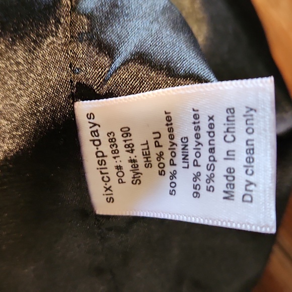 EUC Faux Leather Skort (544) - Picture 6 of 6